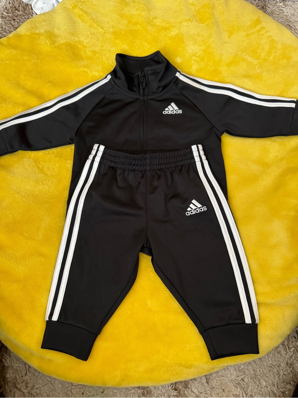 Adidas tracksuit size 3 months